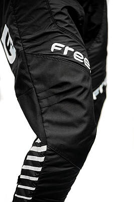 FREEZ G-280 Goalie Pants black Brankářské kalhoty
